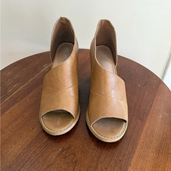 Mi.iM Brown Jessica Heels Cutout Women’s Size 8.5 - Picture 3 of 10